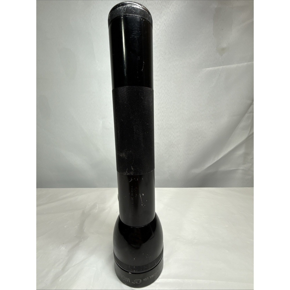 10" MAG-LITE 2D Flashlight -Black MADE IN USA Tested - Picture 8 of 16